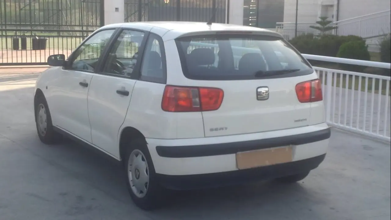 Seat Ibiza Ibiza 1.4 Stella 5