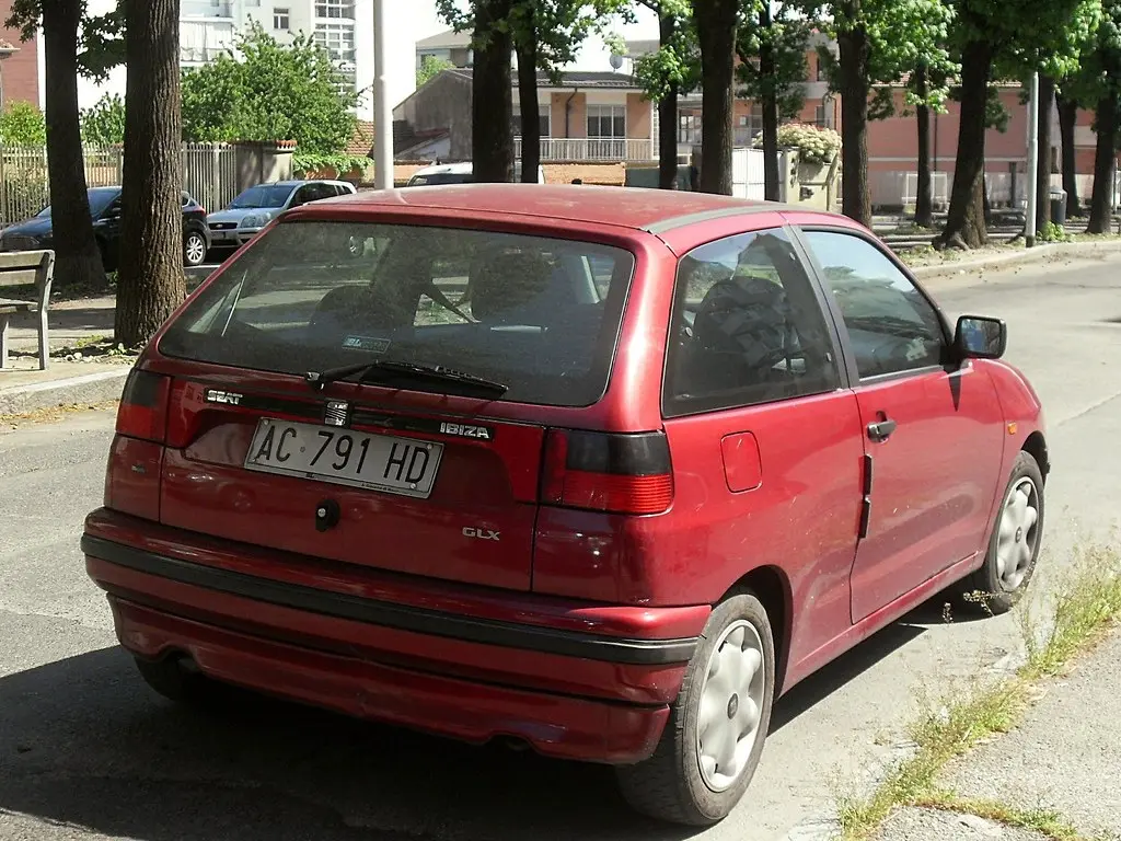 Seat Ibiza Ibiza 1.4i E 5