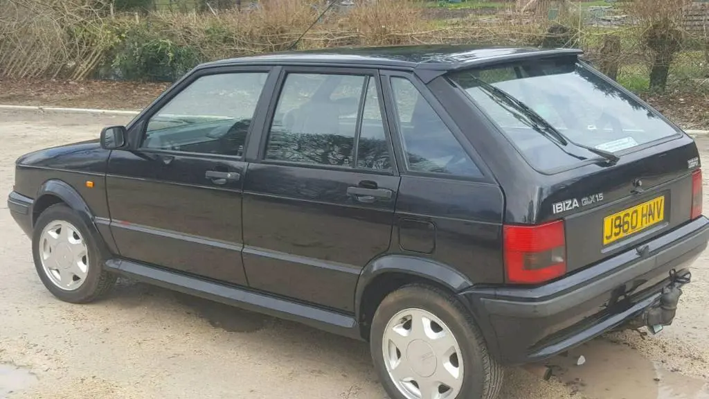 Seat Ibiza Ibiza 1.5 GLX 4