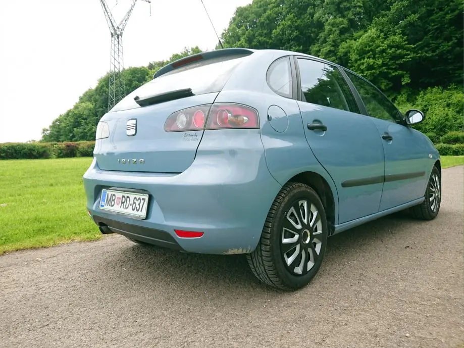 Seat Ibiza Ibiza 1.6 16V Sport 3