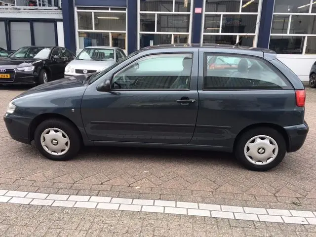 Seat Ibiza Ibiza 1.6 Stella 6