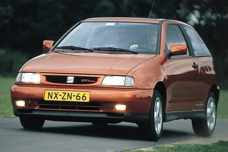 Seat Ibiza Ibiza 1.6i SE 2