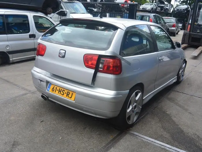 Seat Ibiza Ibiza 1.8 Turbo 20V Cupra 3