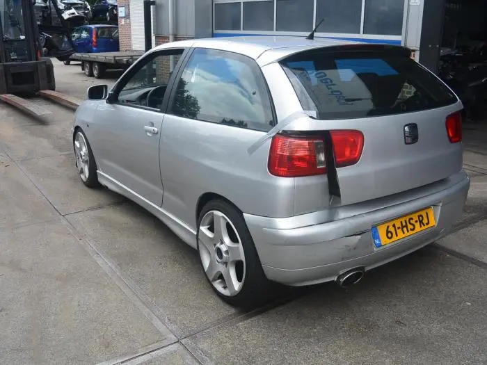 Seat Ibiza Ibiza 1.8 Turbo 20V Cupra 4