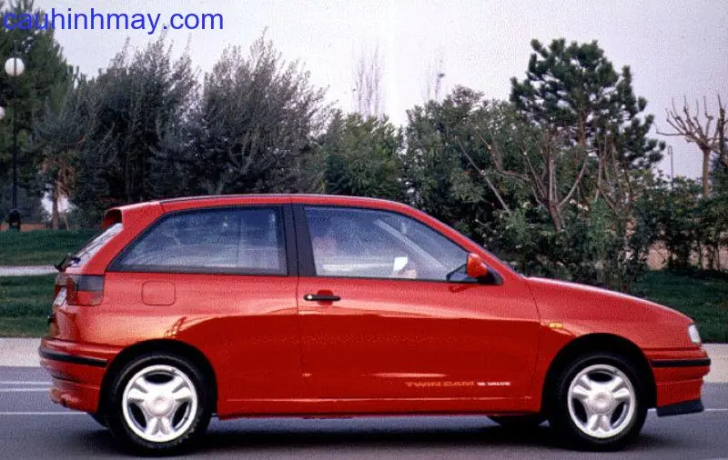 Seat Ibiza Ibiza 1.8i GLX 5