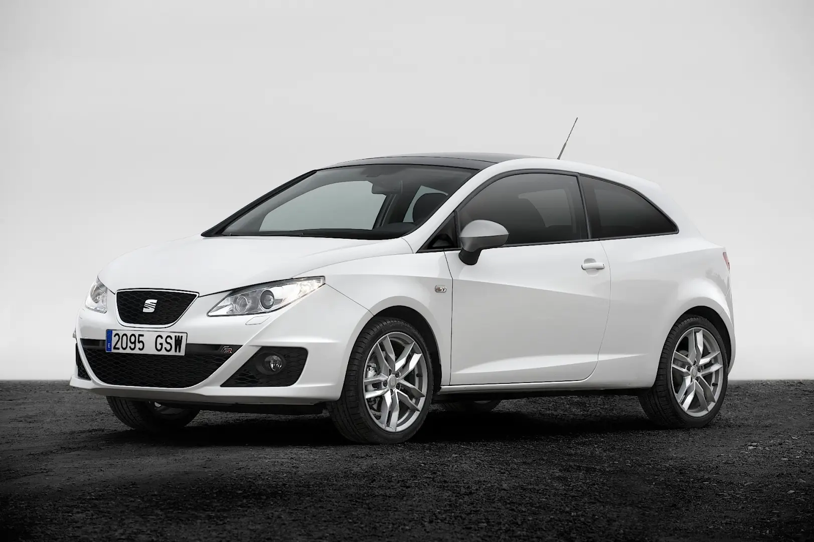 Seat Ibiza Ibiza Sport Coupe 1.4 Elegance 1