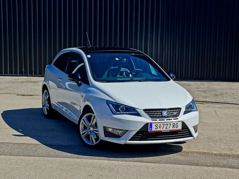 Seat Ibiza Ibiza Sport Coupe 1.4 TSI Cupra DSG 0