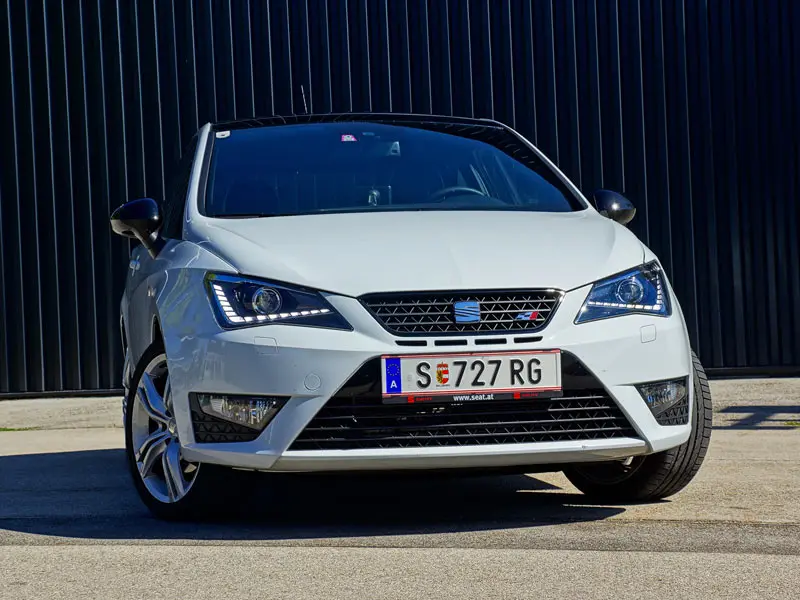 Seat Ibiza Ibiza Sport Coupe 1.4 TSI Cupra DSG 3