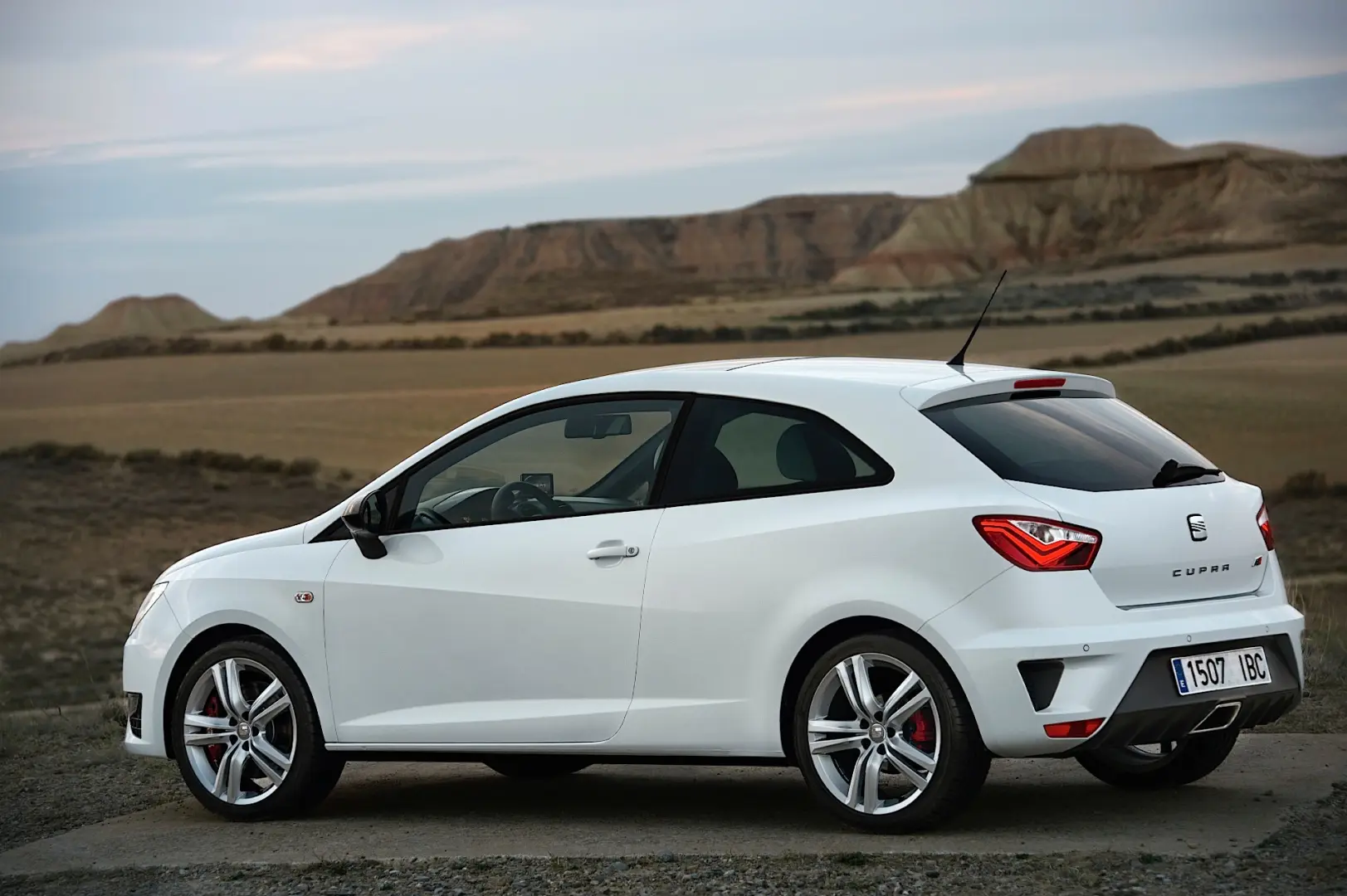 Seat Ibiza Ibiza Sport Coupe 1.4 TSI Cupra DSG 6