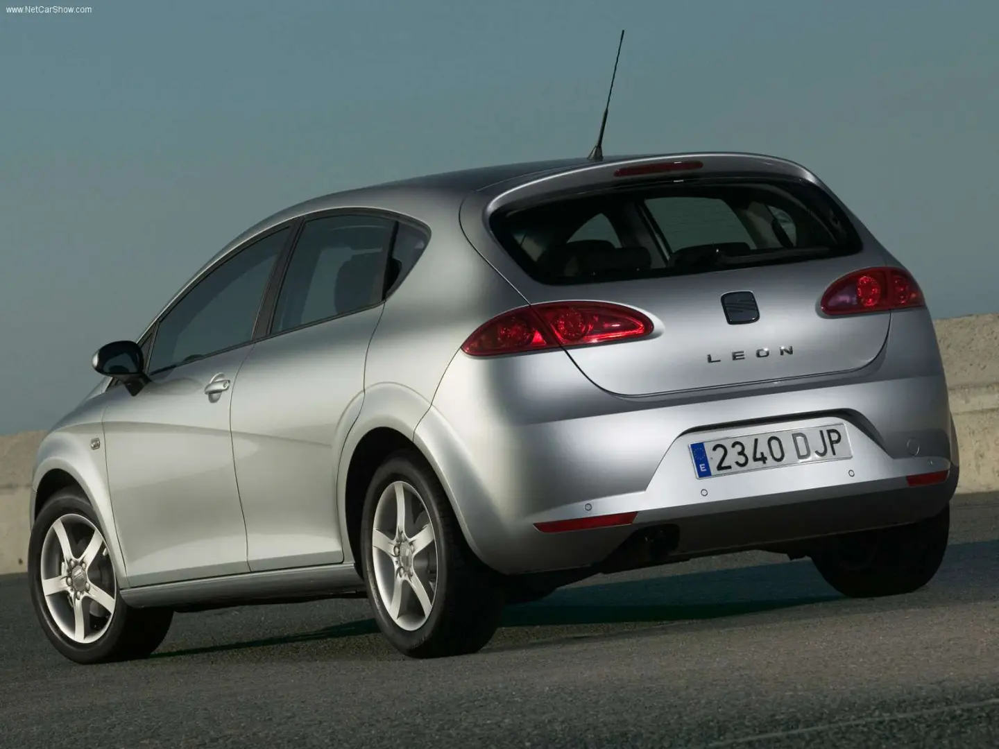 Seat Leon Leon 1.4 MPI Referance 2