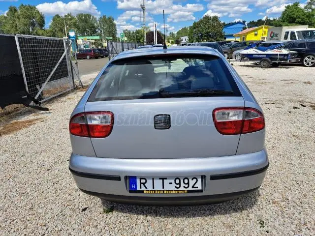 Seat Leon Leon 1.6 16V Signo 4