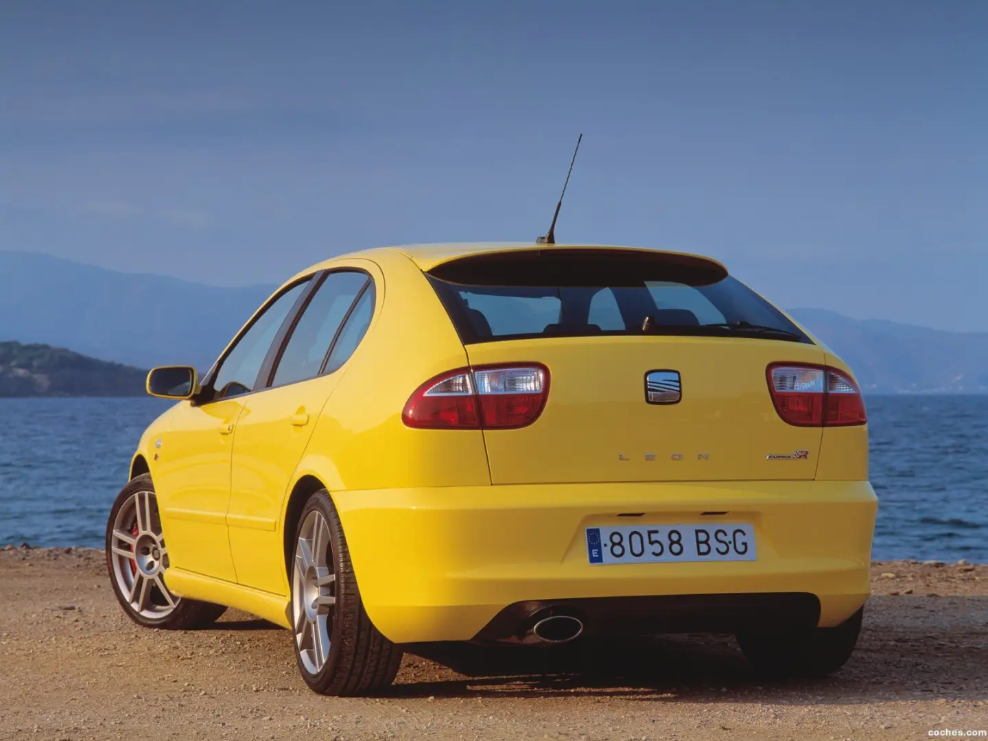 Seat Leon Leon 1.8 Turbo 20V Cupra R 2