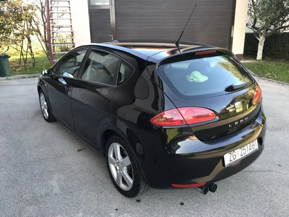 Seat Leon Leon 2.0 TDI Stylance 1