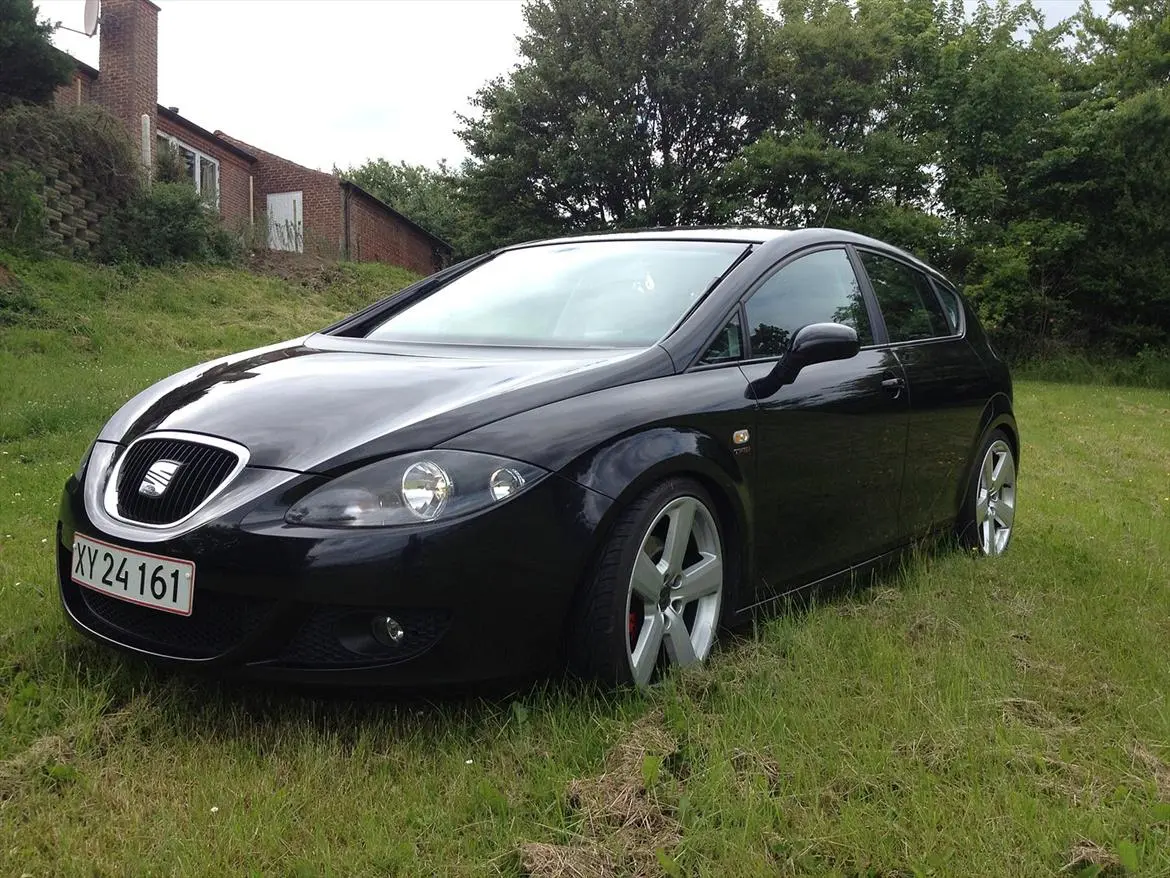 Seat Leon Leon 2.0 TFSI Sport Up 1