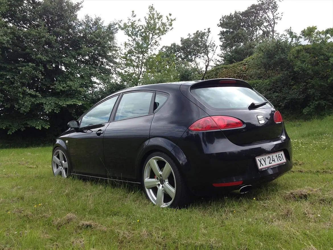 Seat Leon Leon 2.0 TFSI Sport Up 6