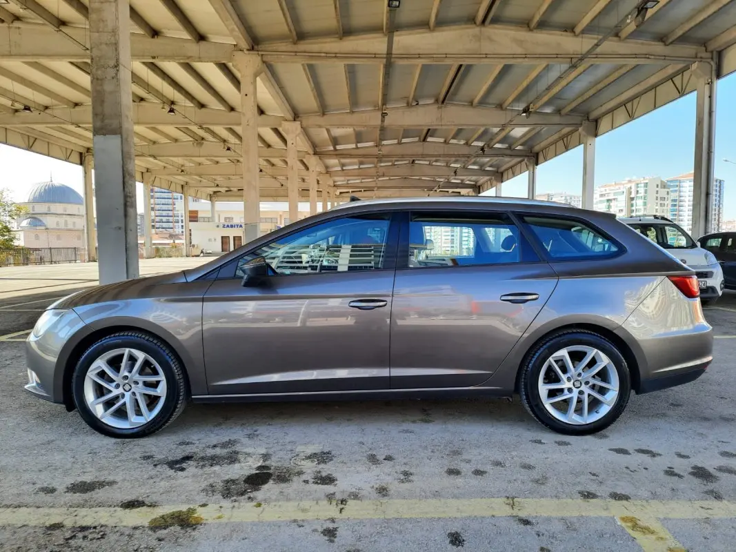 Seat Leon Leon 1.6 TDI Start&Stop FR DSG 4