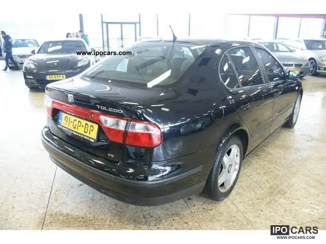 Seat Toledo Toledo 2.3 V5 Executive 2
