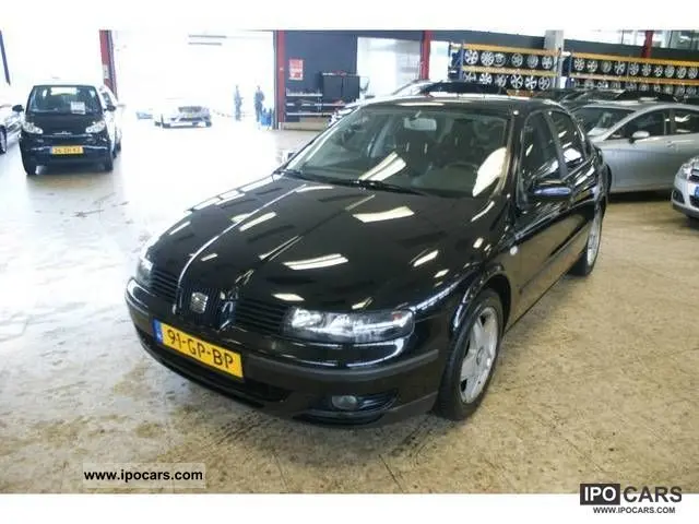 Seat Toledo Toledo 2.3 V5 Executive 3