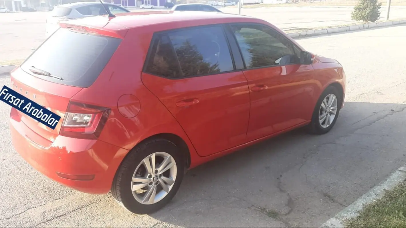 Skoda Fabia Fabia 1.0 GreenTec Style DSG 3