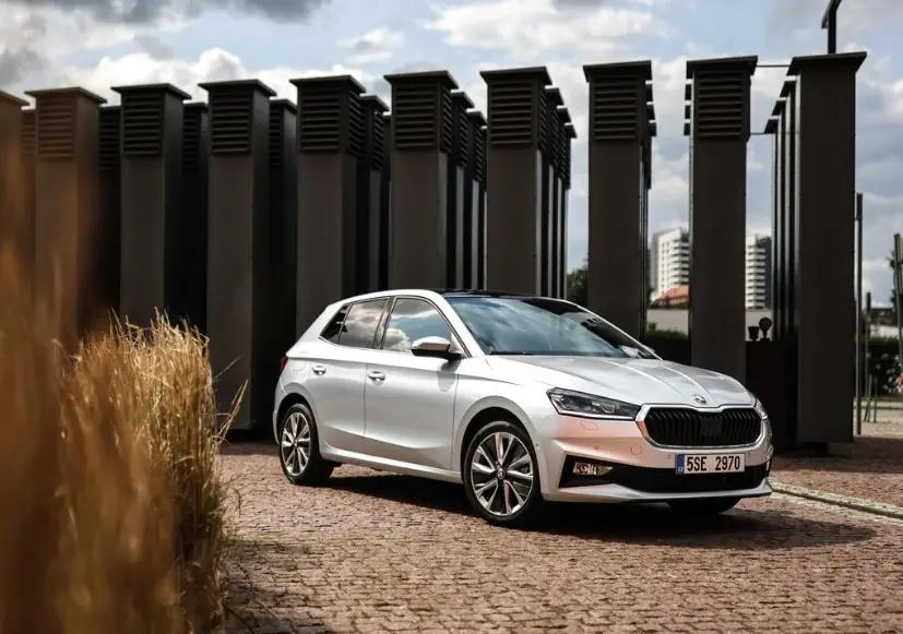 Skoda Fabia Fabia 1.0 TSI Elite DSG 5