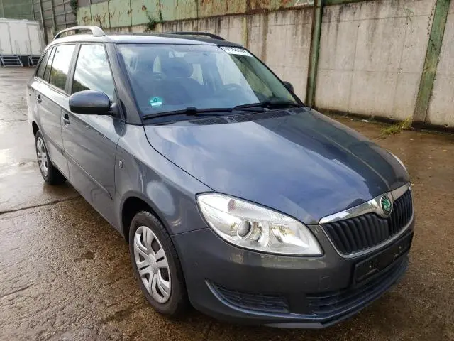 Skoda Fabia Fabia 1.2 Ambition 6