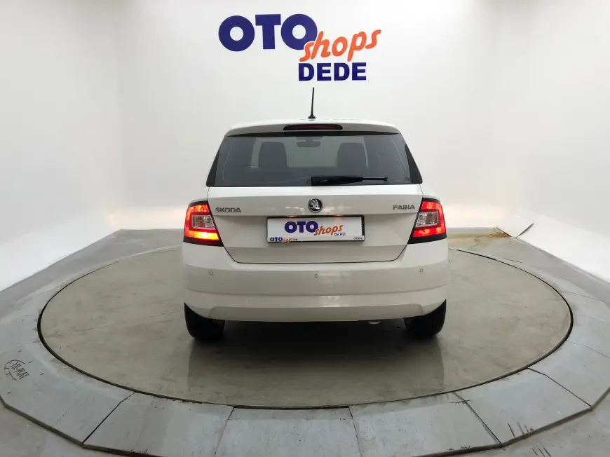 Skoda Fabia Fabia 1.2 TSI GreenTec Style DSG 2