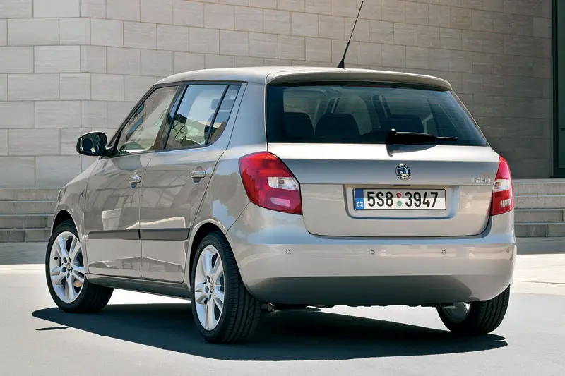 Skoda Fabia Fabia 1.6 16V Ambiente 2