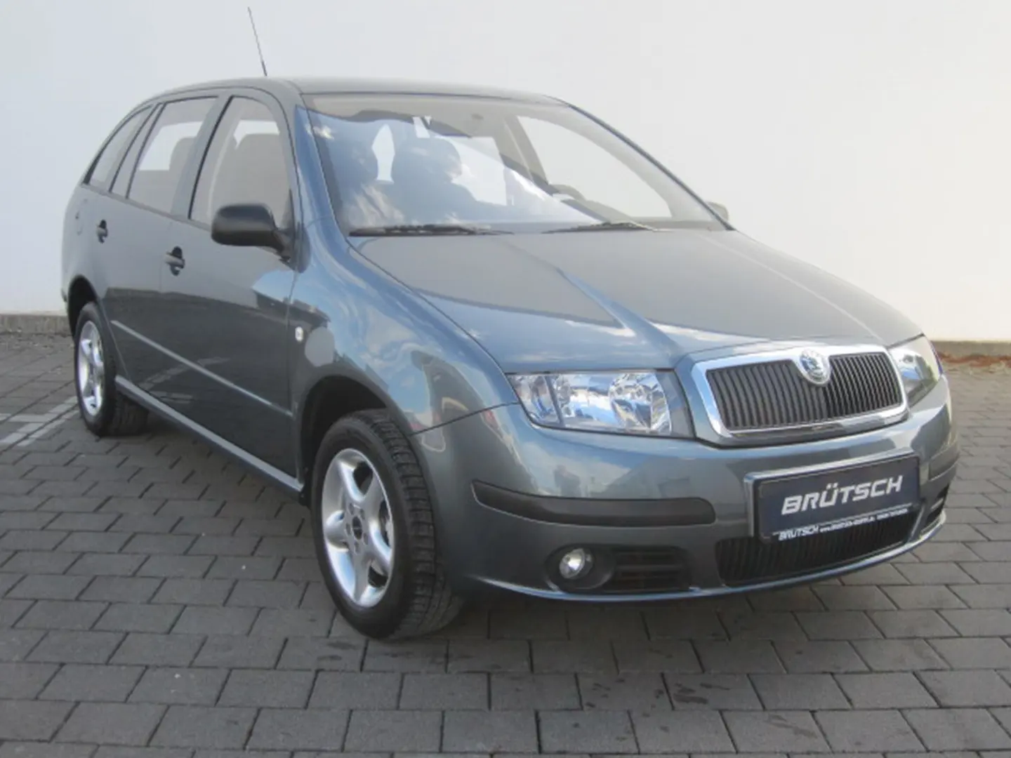 Skoda Fabia Fabia Kombi 1.4 Classic Plus 6