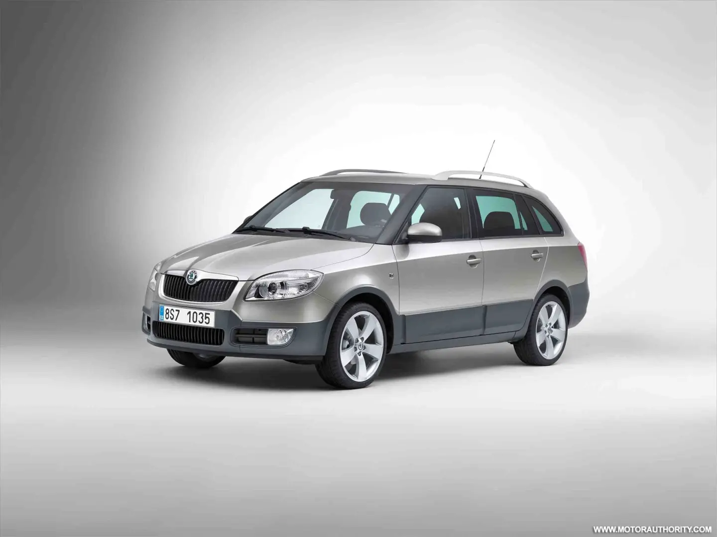 Skoda Fabia Fabia Kombi 1.4 16V Scout 7