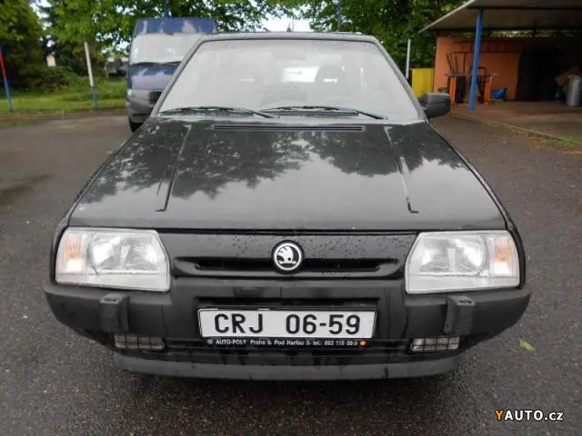 Skoda Favorit Favorit 1.3 Black Line 0
