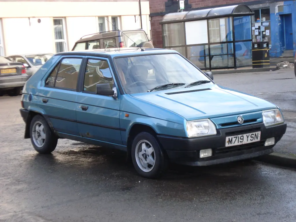 Skoda Favorit Favorit 1.3 LX Spec Line 3