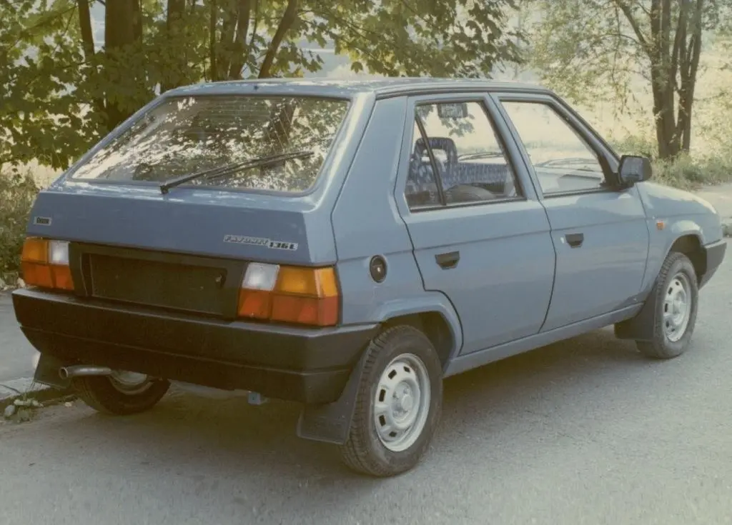 Skoda Favorit Favorit 135 LE 4