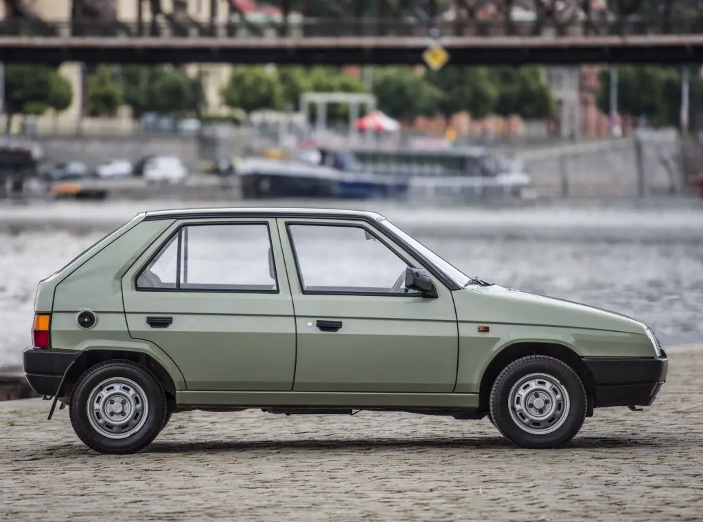 Skoda Favorit Favorit 135 LX 5