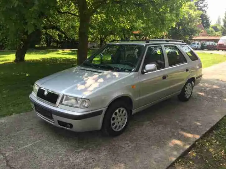 Skoda Felicia Felicia Kombi 1.3i LX City 4