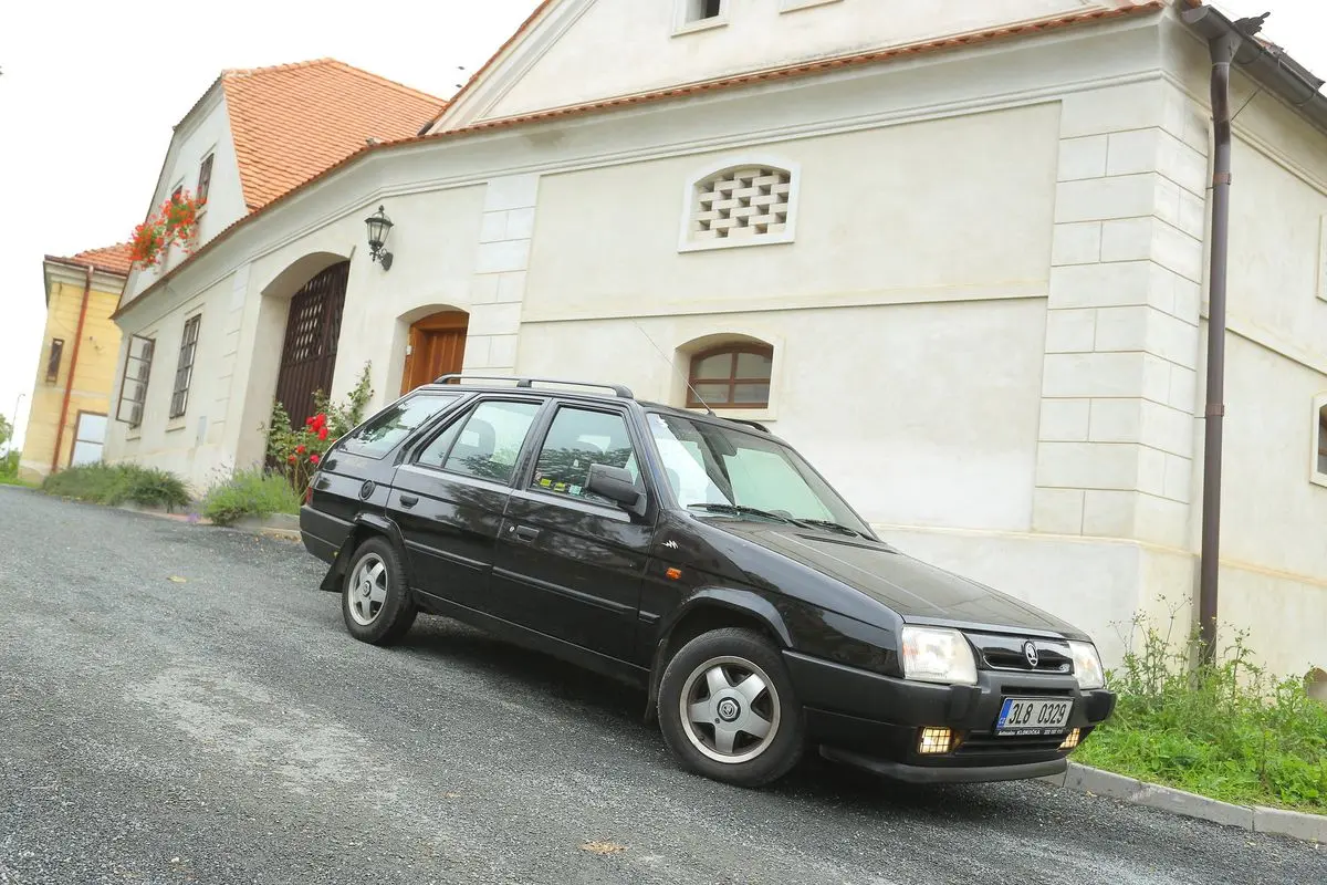 Skoda Forman Forman 1.3 Black Line 4