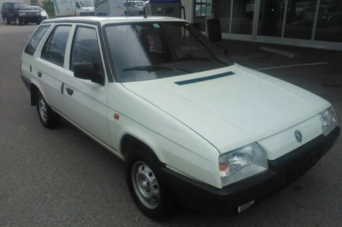 Skoda Forman Forman 135 LS 4