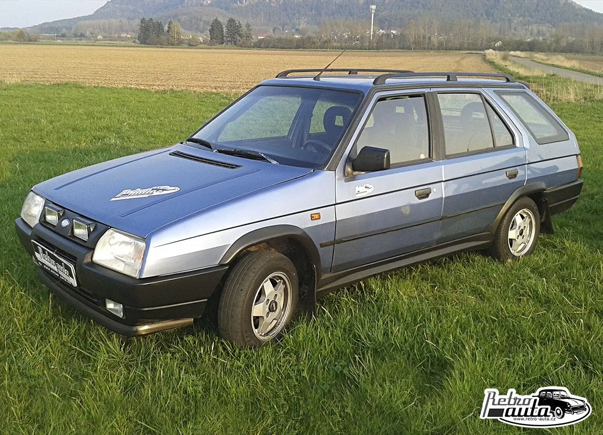 Skoda Forman Forman 1.3i LX 5