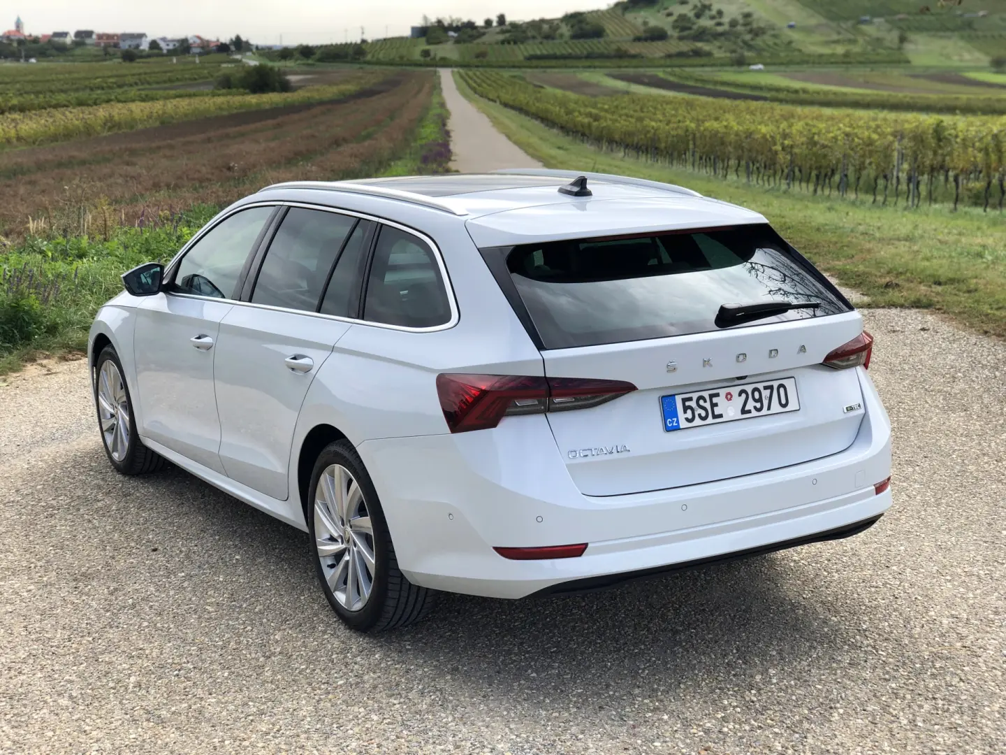 Skoda Octavia Octavia 1.5 TSI e-Tec Elite DSG 5