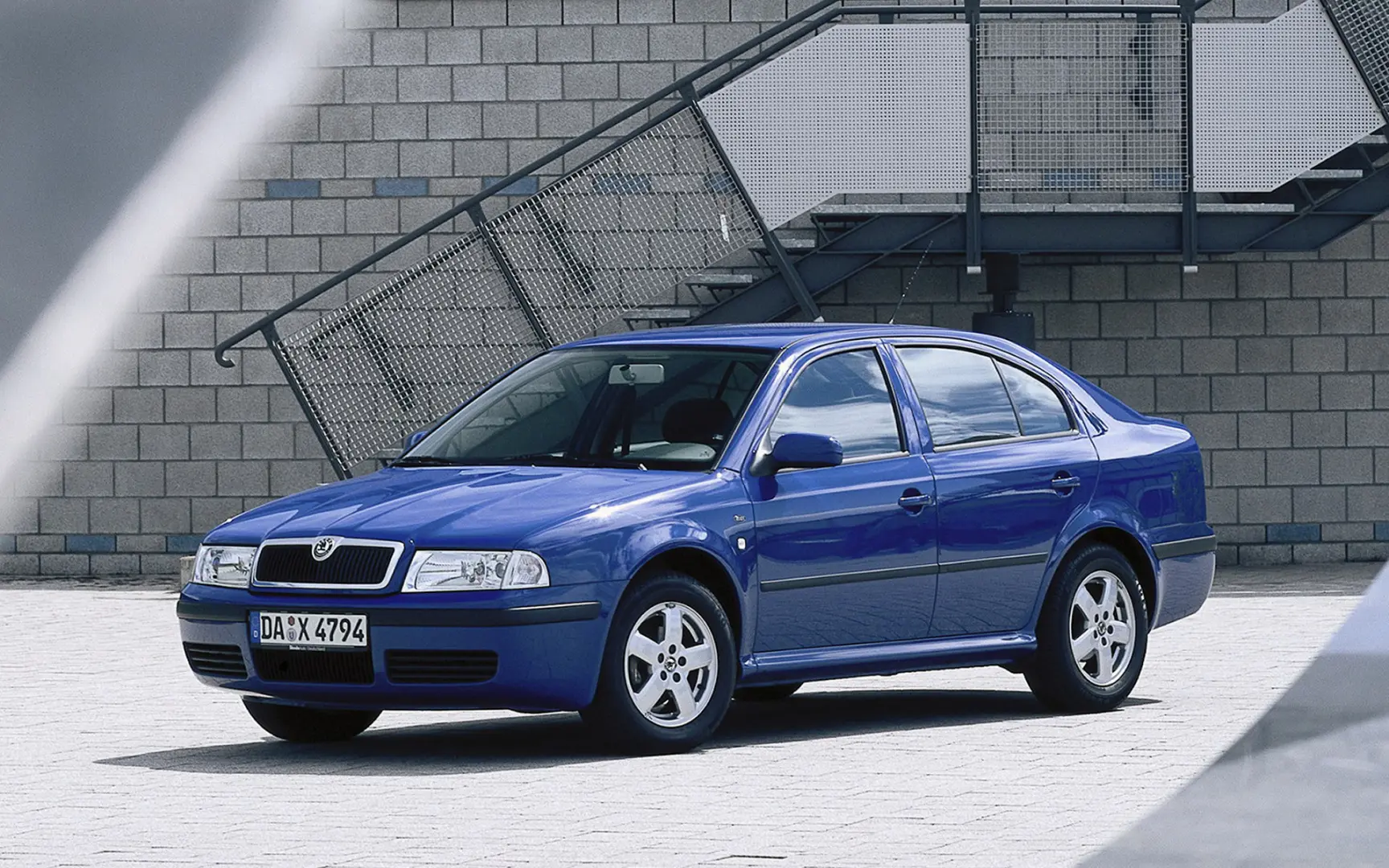 Skoda Octavia Octavia 1.8 Turbo Elegance 4