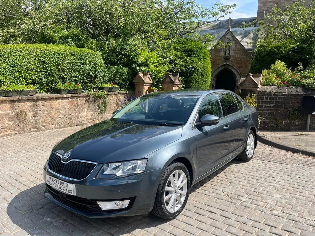 Skoda Octavia Octavia 1.4 TSI Elegance DSG 7