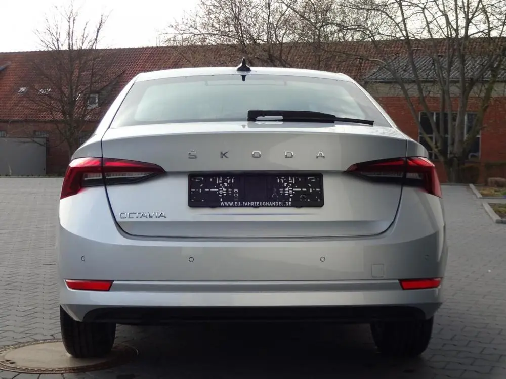 Skoda Octavia Octavia 1.5 TSI e-Tec Elite DSG 7