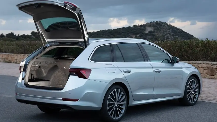 Skoda Octavia Octavia 1.5 TSI e-Tec Scout Combi DSG 5
