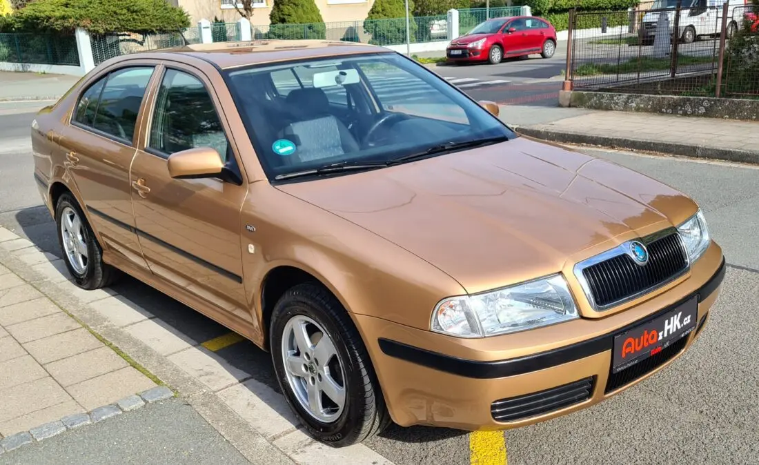 Skoda Octavia Octavia 1.6 Ambiente 1