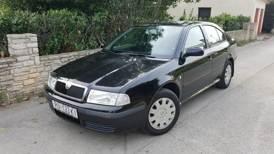Skoda Octavia Octavia 1.6 Classic 4