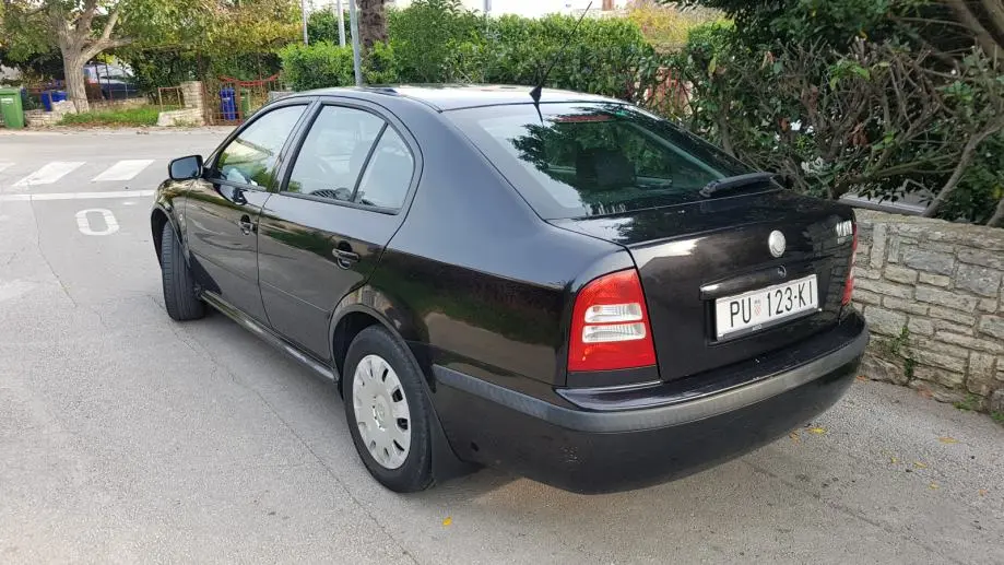 Skoda Octavia Octavia 1.6 Classic 5