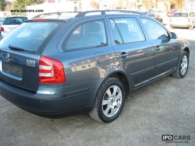 Skoda Octavia Octavia 1.6 FSI Ambiente 4