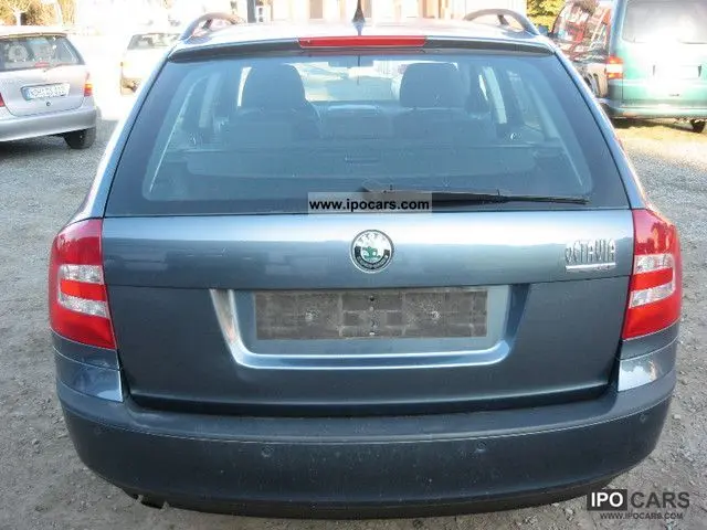 Skoda Octavia Octavia 1.6 FSI Ambiente 6