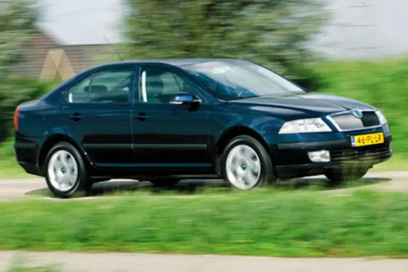 Skoda Octavia Octavia 1.6 FSI Ambiente 7