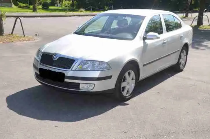 Skoda Octavia Octavia 1.6 FSI Elegance 4