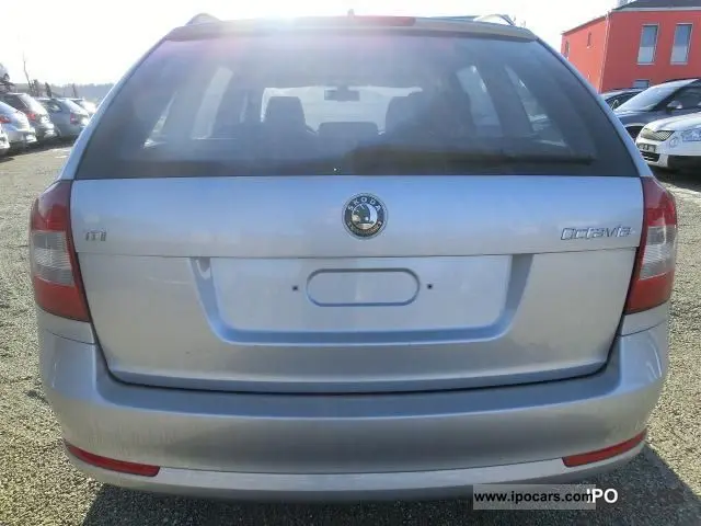 Skoda Octavia Octavia 1.6 TDI Ambition DSG 5